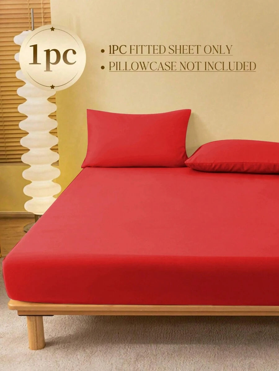 1pc Solid Color Fitted Sheet, Mattress Protector, Mattress Cover For Bed, Soft And Breathable, Deep Pocket Up To 11.8 Inch - Red
