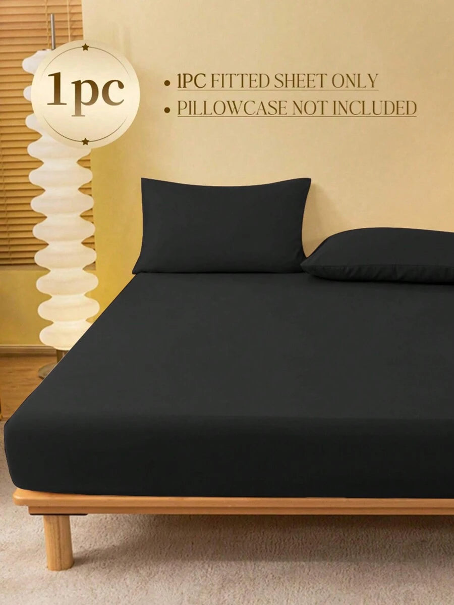1pc Solid Color Fitted Sheet, Mattress Protector, Mattress Cover For Bed, Soft And Breathable, Deep Pocket Up To 11.8 Inch - Black