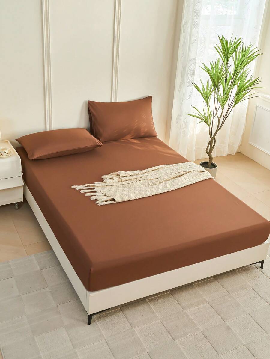 1pc Solid Color Fitted Sheet, Mattress Protector, Mattress Cover For Bed, Soft And Breathable, Deep Pocket Up To 11.8 Inch - Brown