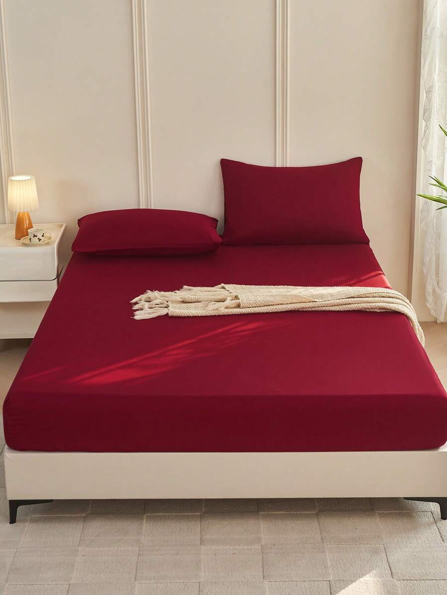 1pc Solid Color Fitted Sheet, Mattress Protector, Mattress Cover For Bed, Soft And Breathable, Deep Pocket Up To 11.8 Inch - Burgundy
