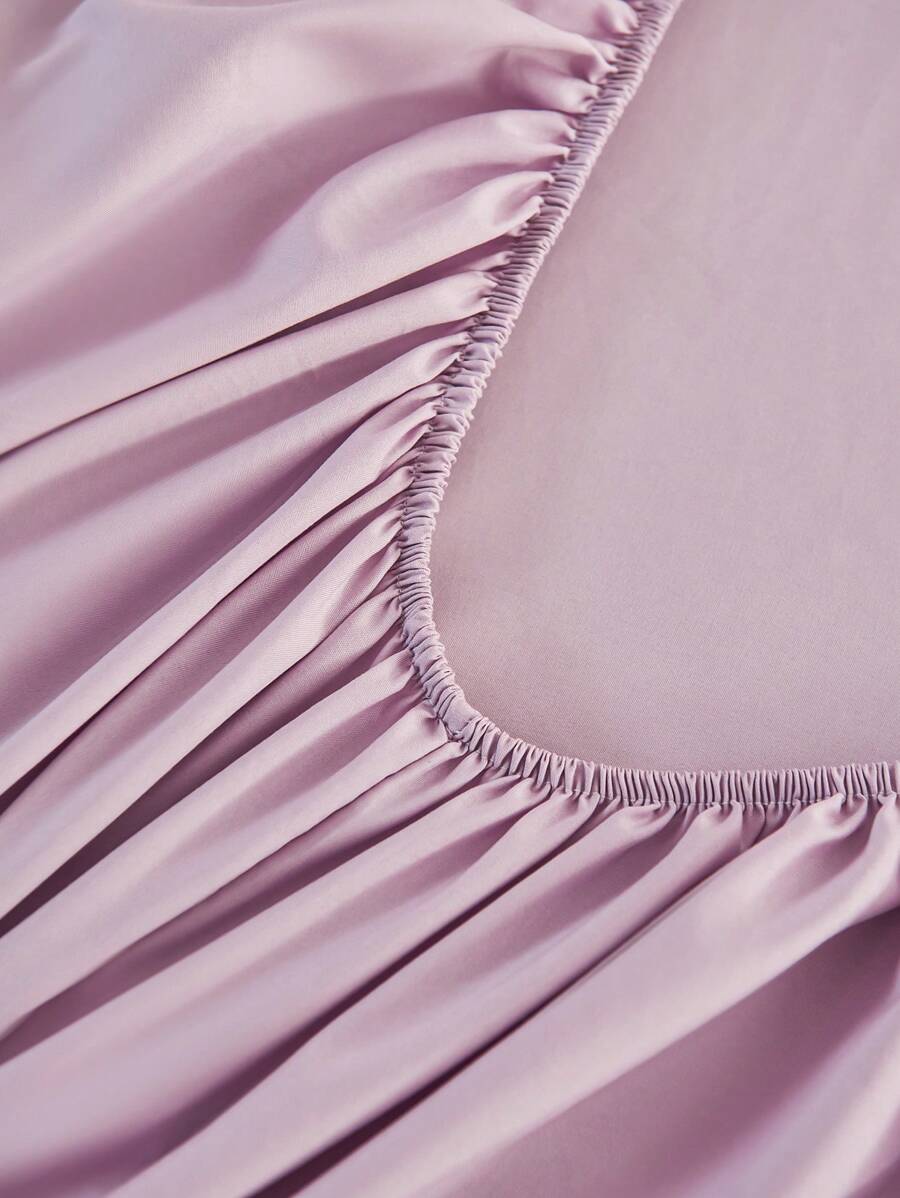 1pc Solid Color Fitted Sheet, Mattress Protector, Mattress Cover For Bed, Soft And Breathable, Deep Pocket Up To 11.8 Inch - Mauve Purple