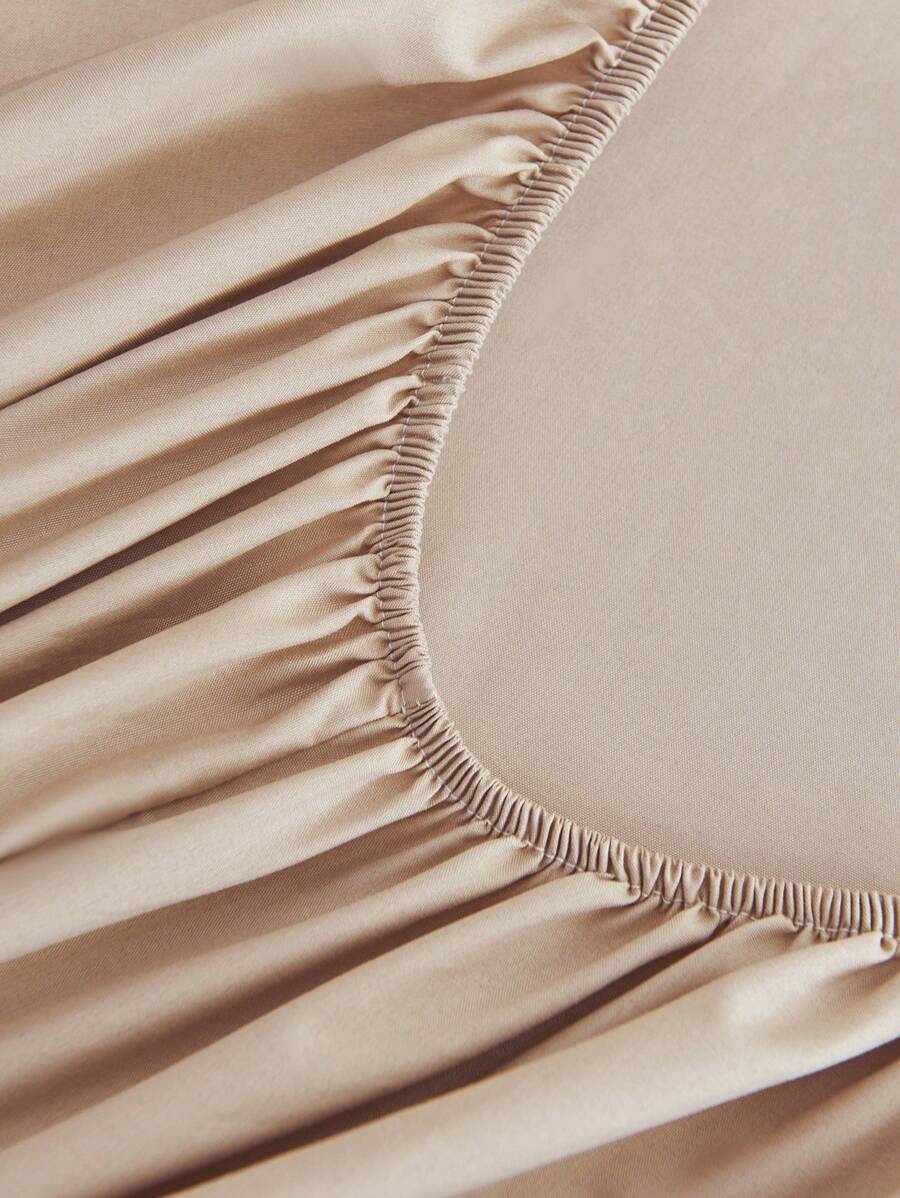 1pc Solid Color Fitted Sheet, Mattress Protector, Mattress Cover For Bed, Soft And Breathable, Deep Pocket Up To 11.8 Inch - Camel