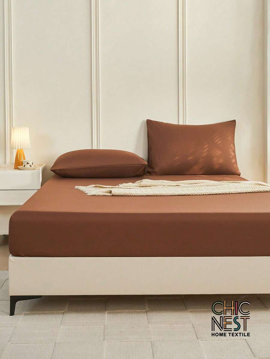 1pc Solid Color Fitted Sheet, Mattress Protector, Mattress Cover For Bed, Soft And Breathable, Deep Pocket Up To 11.8 Inch - Brown