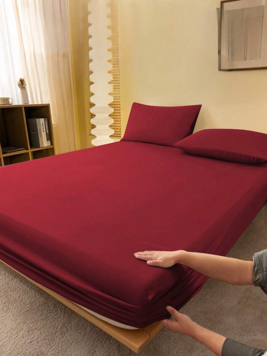 1pc Solid Color Fitted Sheet, Mattress Protector, Mattress Cover For Bed, Soft And Breathable, Deep Pocket Up To 11.8 Inch - Burgundy